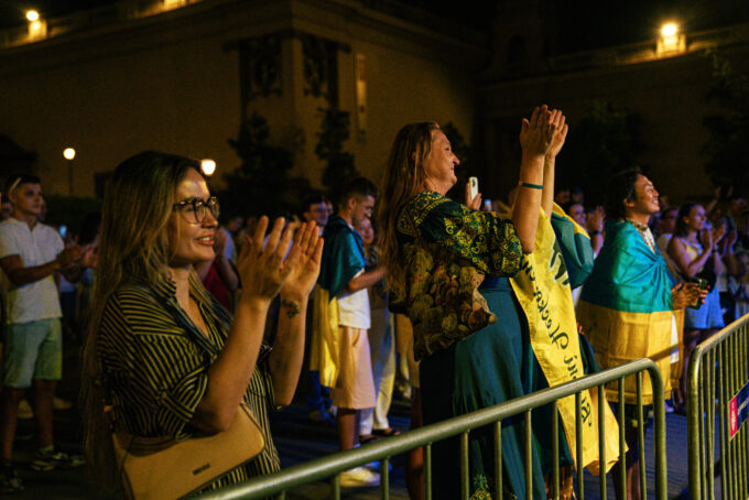 Aryan King-Ukraine-Gibson Guitar-Barcelona-Independence day